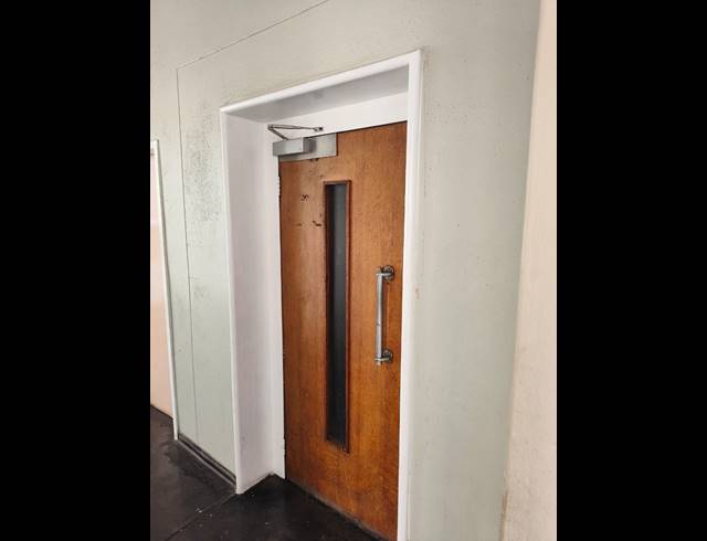 2 BEDROOM APARTMENT FOR SALE IN SUNNYSIDE